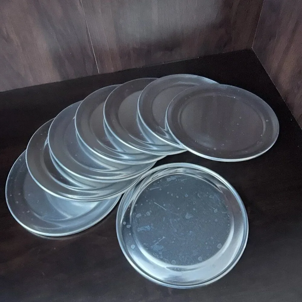 8-Piece Wide Rim Pizza Pan Set – 8" Baking and Serving Pans
